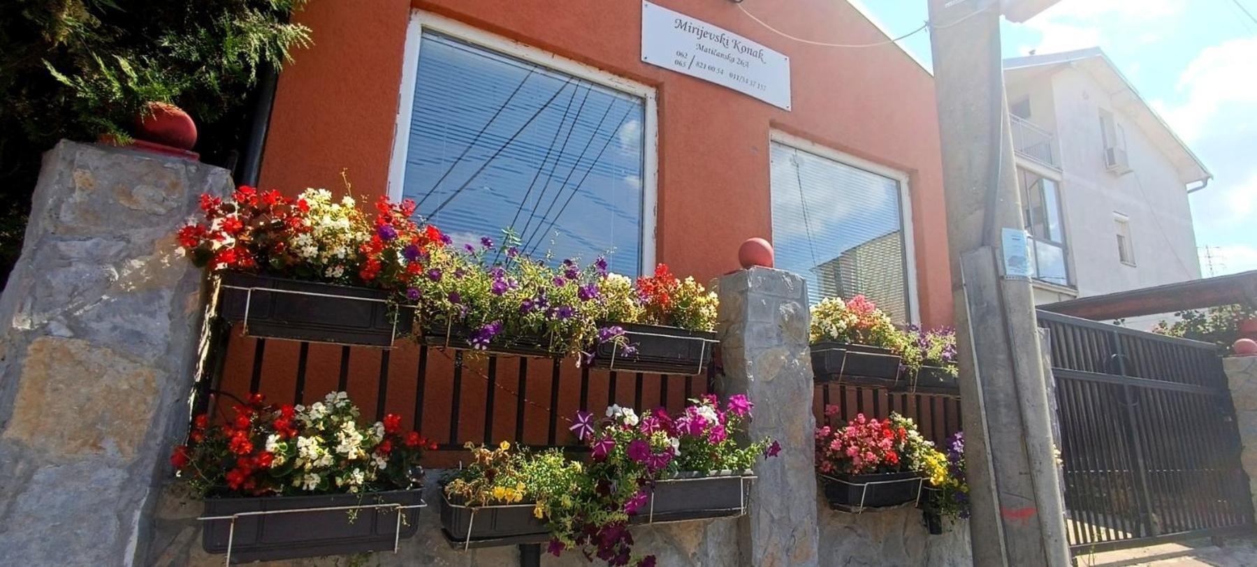 Guest House Mirijevski Konak Белград Екстериор снимка
