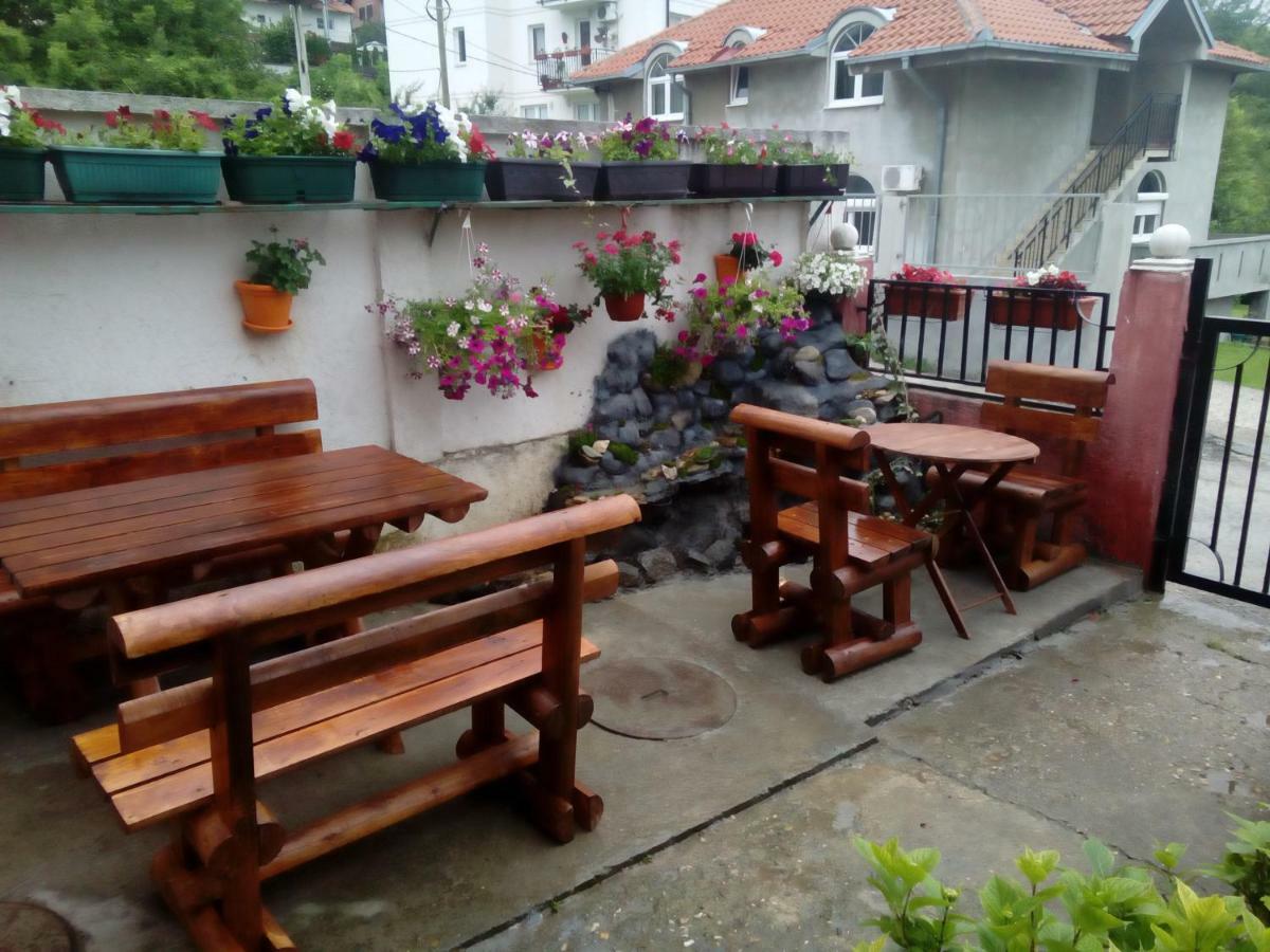 Guest House Mirijevski Konak Белград Екстериор снимка
