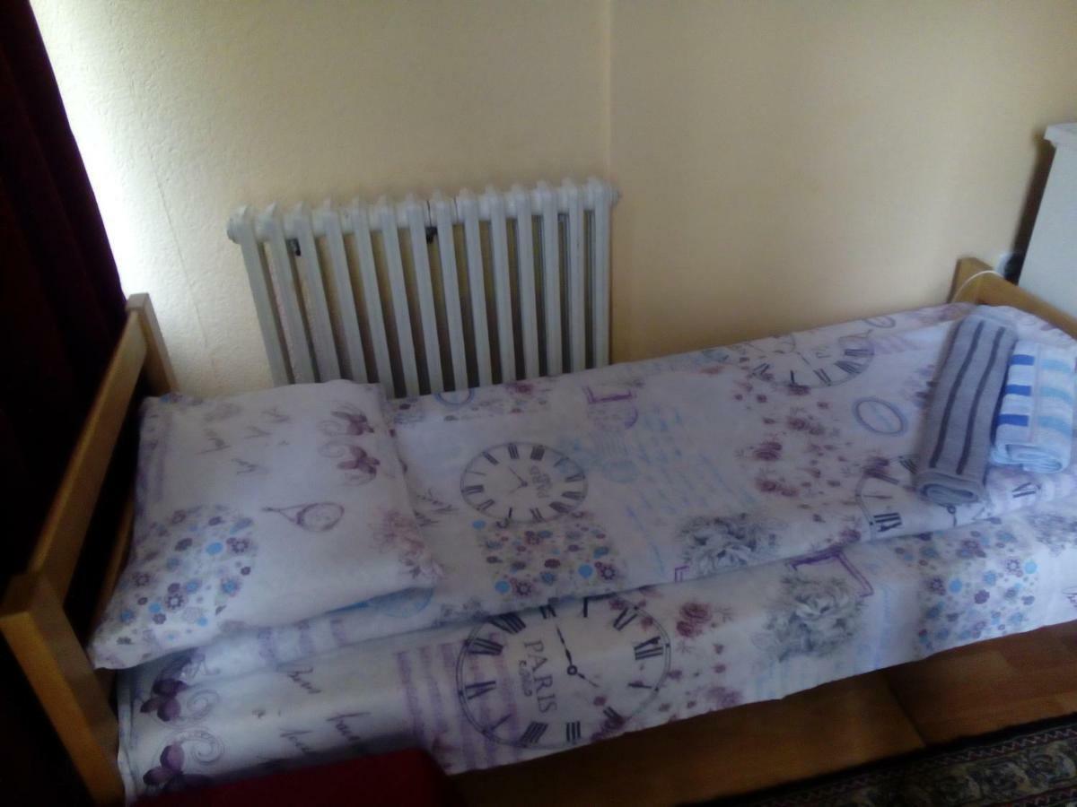Guest House Mirijevski Konak Белград Екстериор снимка